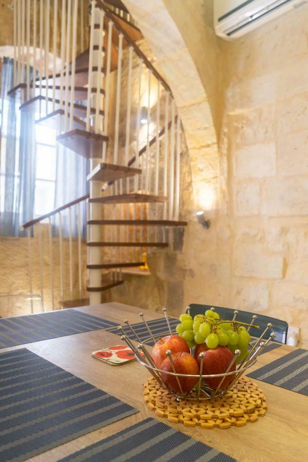 16 Lettings - Charming Character House