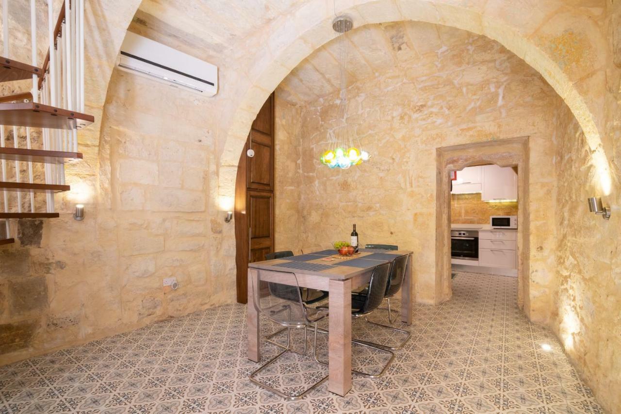 16 Lettings - Charming Character House * Il-Birgu